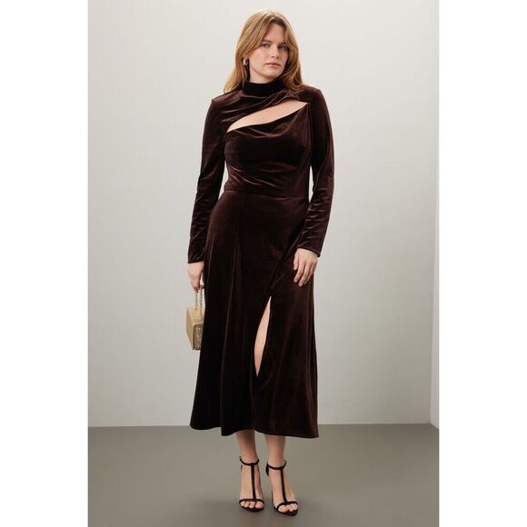 Rene Ruiz Collection Velvet Midi Dress - Picture 11 of 13
